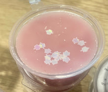 Load image into Gallery viewer, Small Wax Melts - KELLY'S SMELLIES