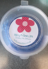 Load image into Gallery viewer, Snow Wax Melts - KELLY'S SMELLIES
