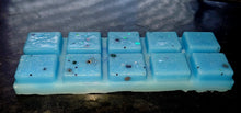 Load image into Gallery viewer, Wax Melt Snap Bar - KELLY'S SMELLIES