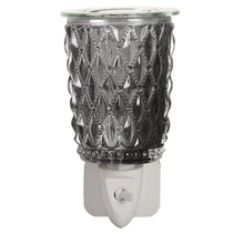 Load image into Gallery viewer, Black Cut Glass Plug In Warmer
