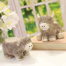 Load image into Gallery viewer, Highland Cow Wax Melt Tealight Warmer
