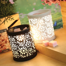 Load image into Gallery viewer, Daisy Electric Wax Melt Warmer
