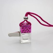 Load image into Gallery viewer, Car Vent Clip - KELLY&#39;S SMELLIES
