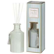 Load image into Gallery viewer, Large 250 ml Reed Diffuser
