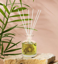 Load image into Gallery viewer, Desire 100ml Botanical Reed Diffuser - KELLY&#39;S SMELLIES
